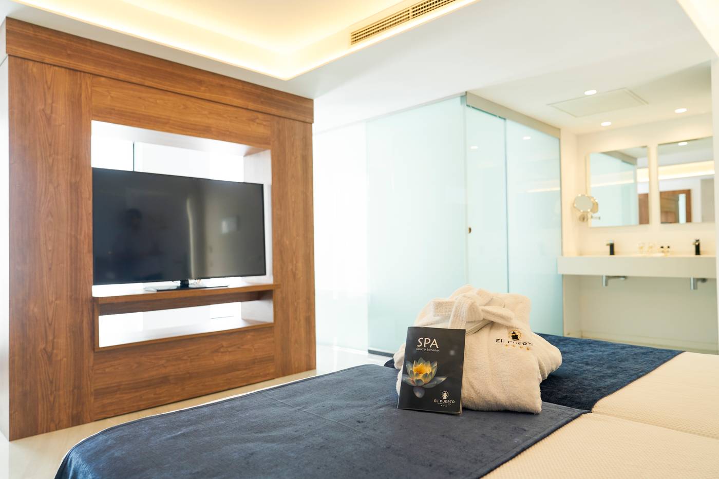 El-Puerto-Ibiza-Hotel---Spa-Room-45