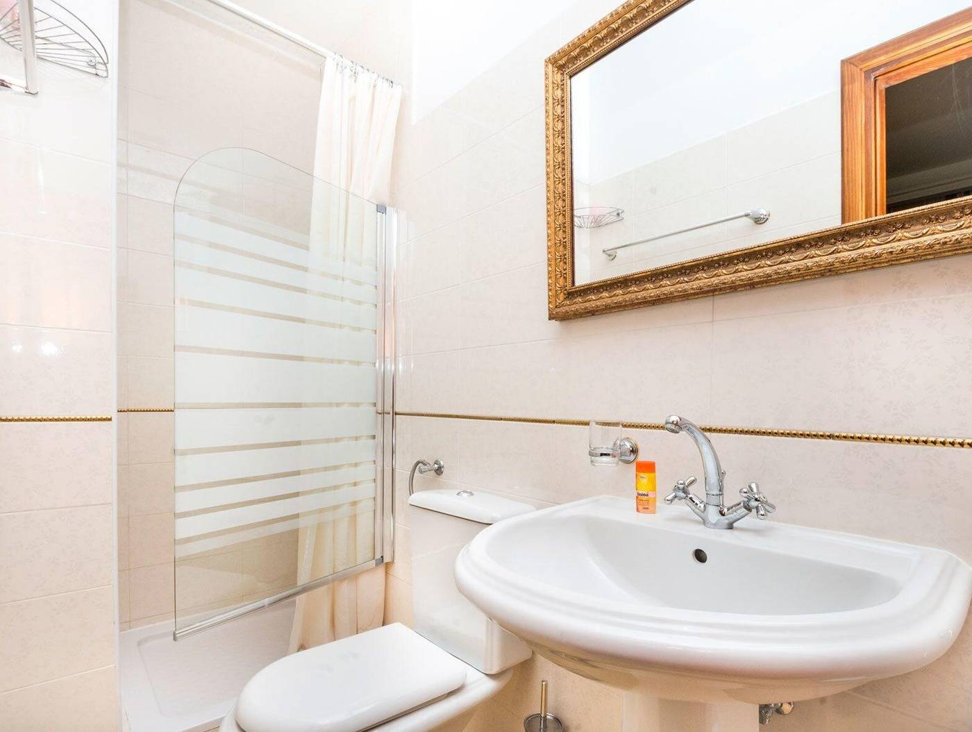 Hamlet-Bed---Breakfast-Room-19