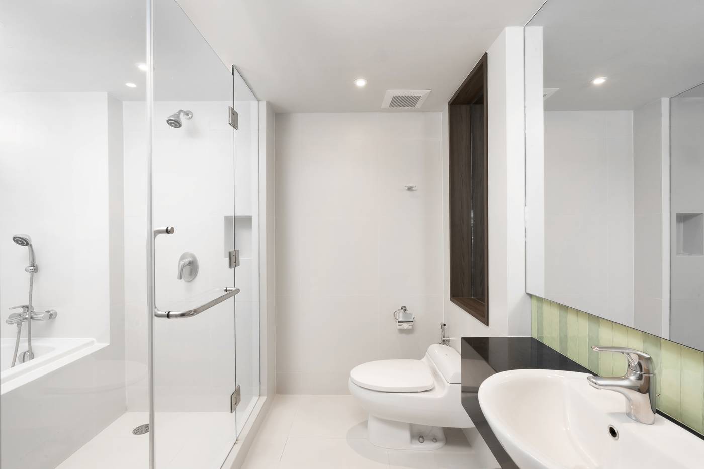 Novotel-Living-Bangkok-Sukhumvit-Legacy-Room-37