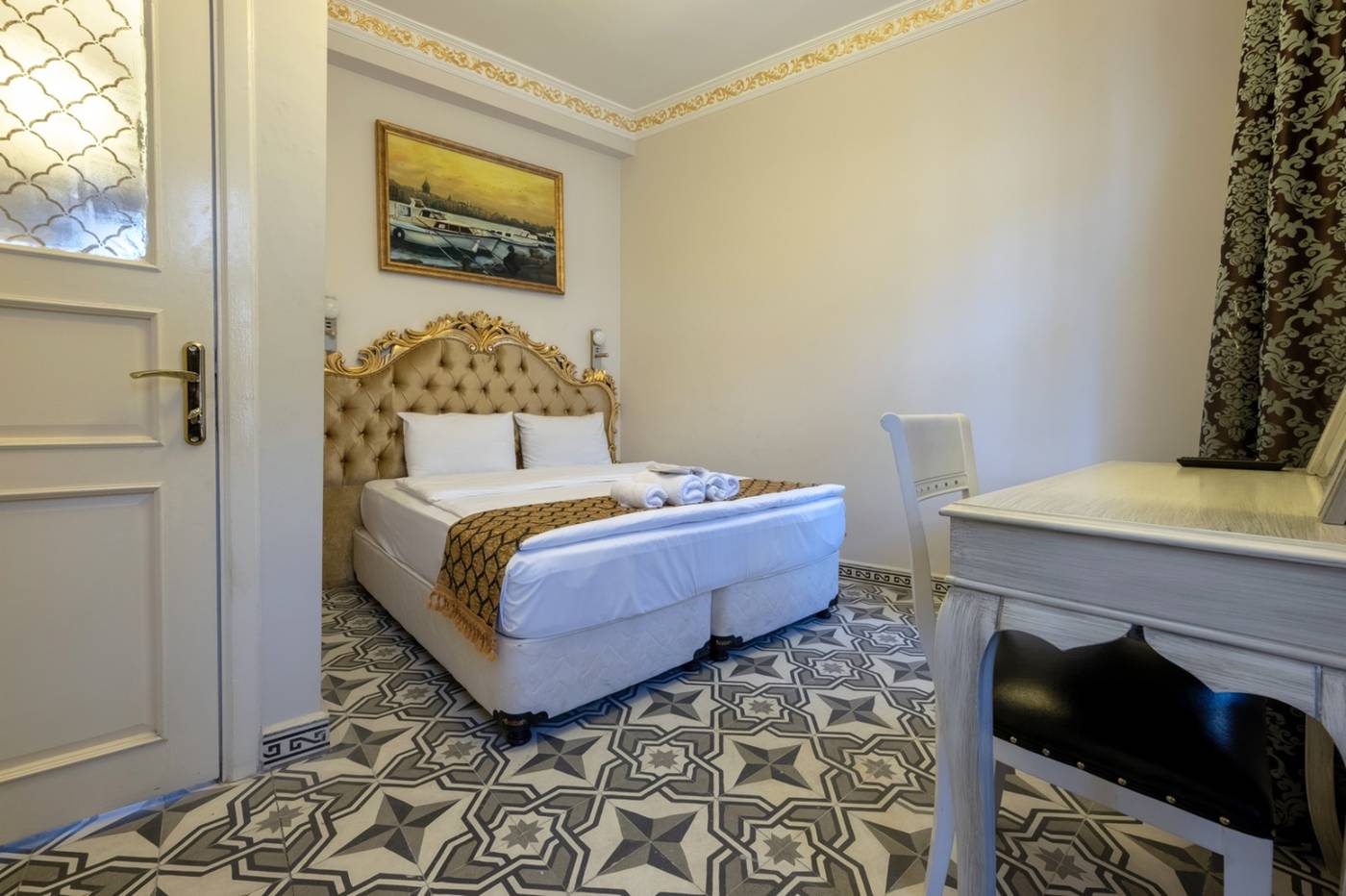 Felicity-Hotel-istanbul-Room-9