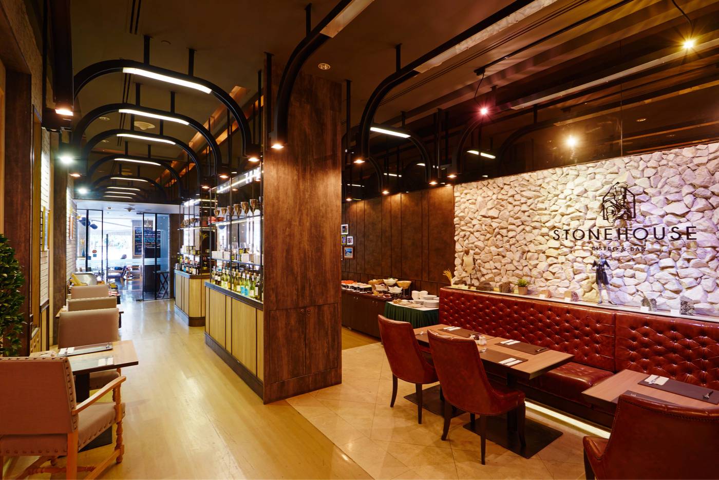 The-Duchess-Hotel-Restaurant-9