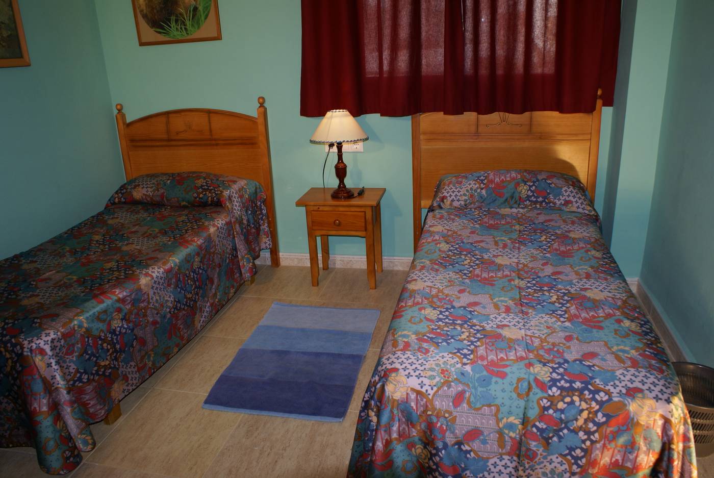 Hamilton-Court-Room-36