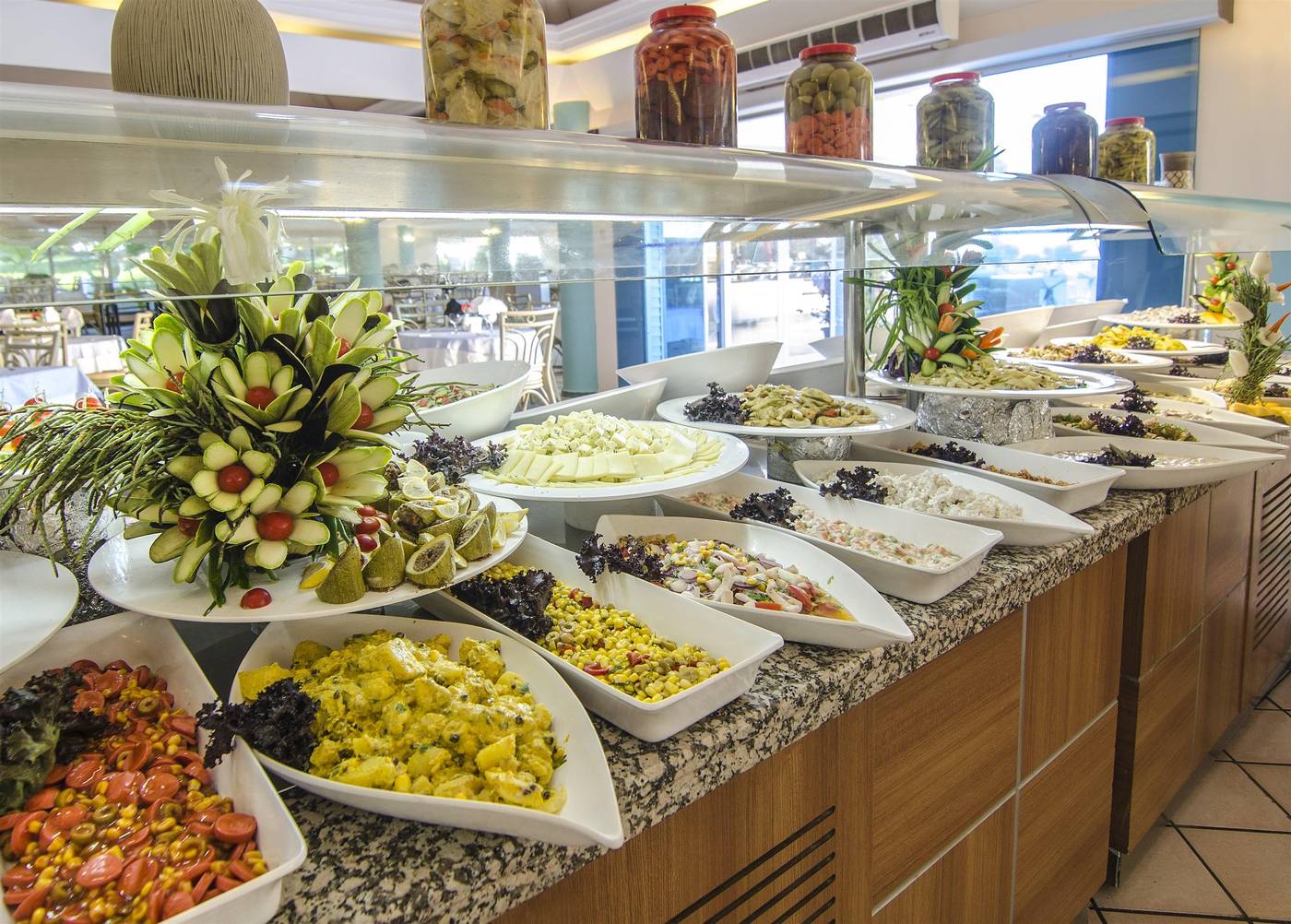 Grand-Blue-Sky-International-Restaurant-24