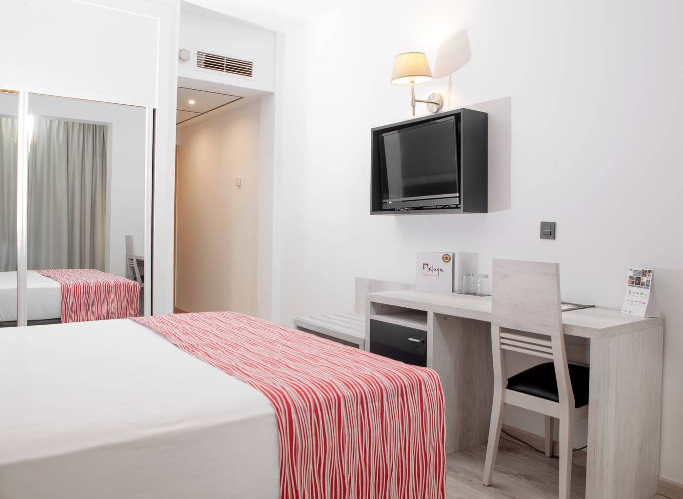 Soho-Bah--a-M--laga-Room-29