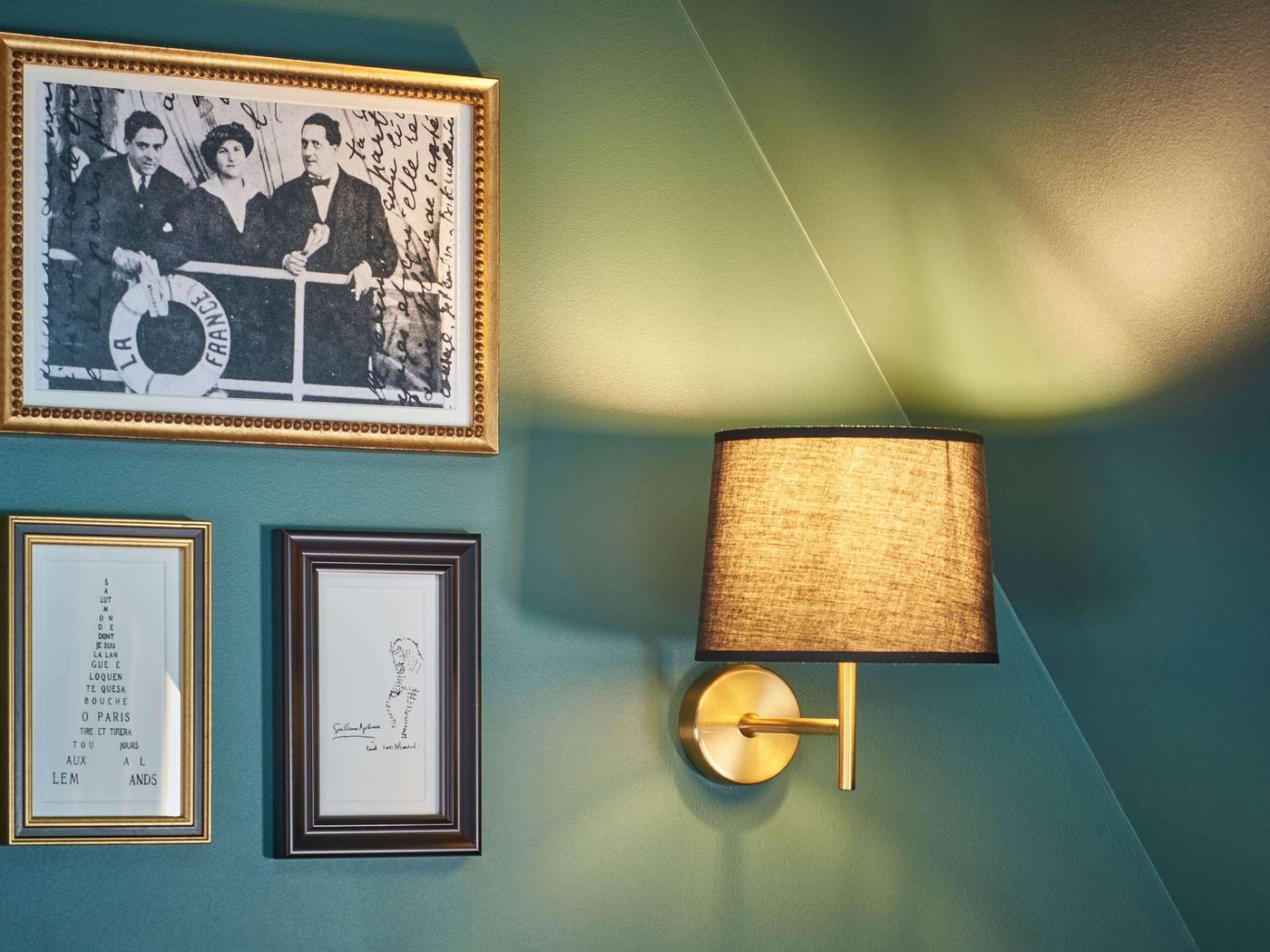 Hotel-Mercure-Paris-Tour-Eiffel-Pont-Mirabeau-Room-41