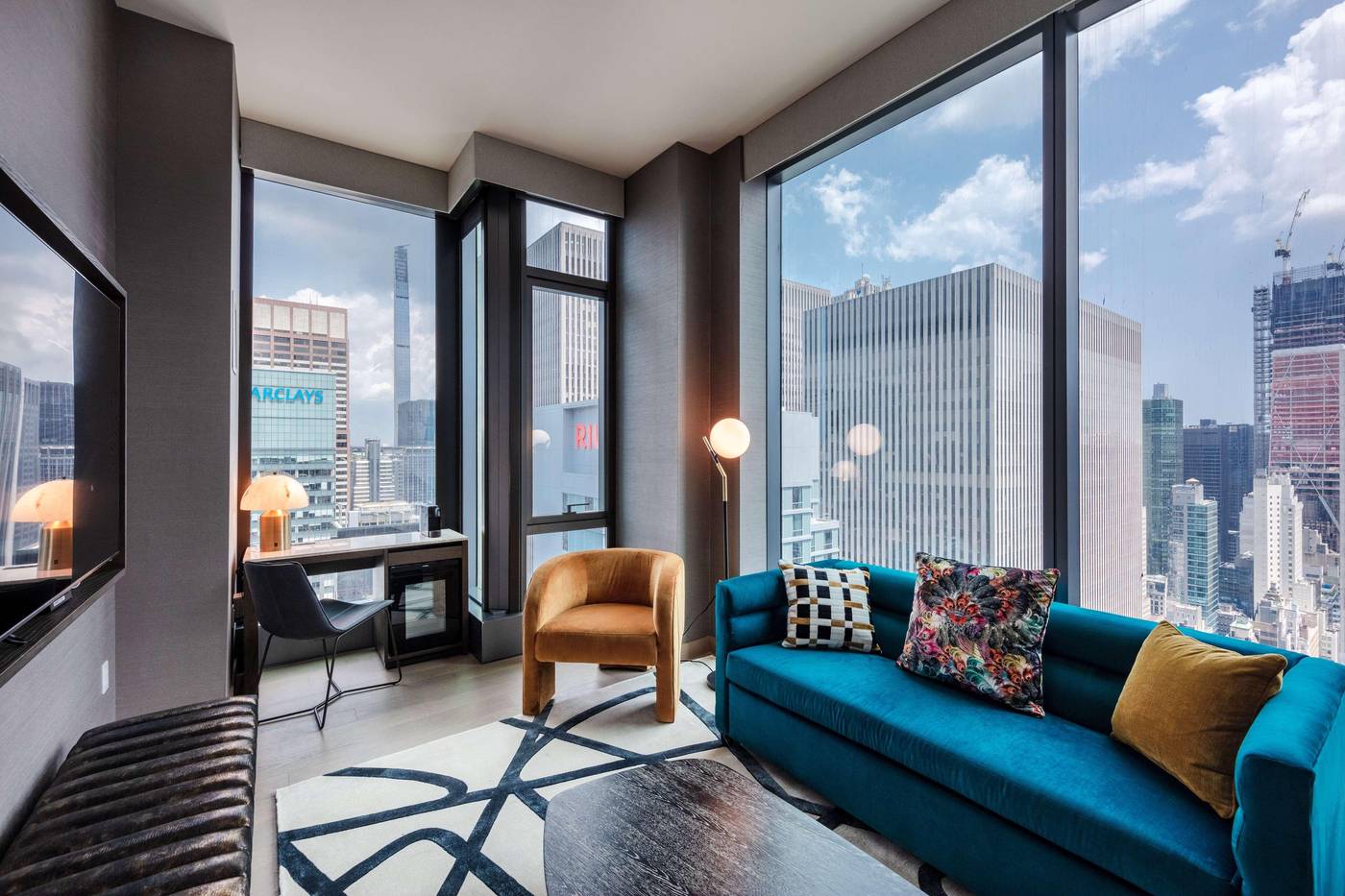 Tempo-by-Hilton-New-York-Times-Square-Room-22