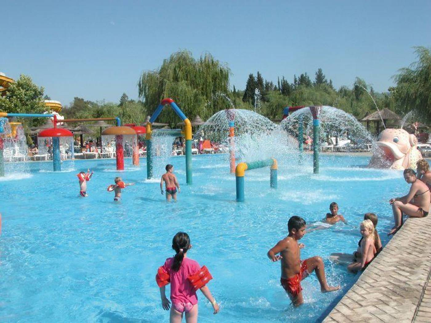 Aqualand Resort