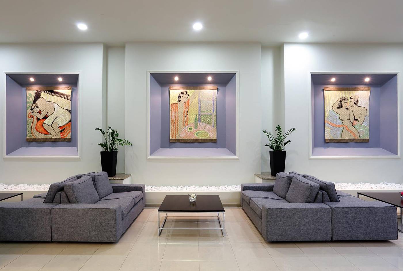 Sol-Cosmopolitan-Rhodes-Lobby-61