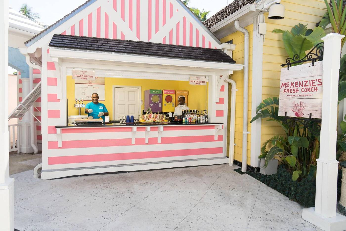 The-Reef-Atlantis-Restaurant-16