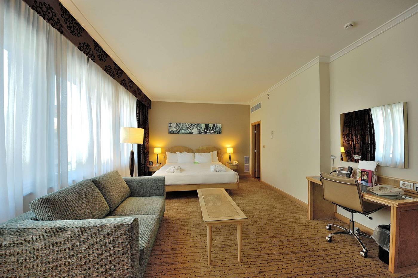 Hilton-Milan-Room-26