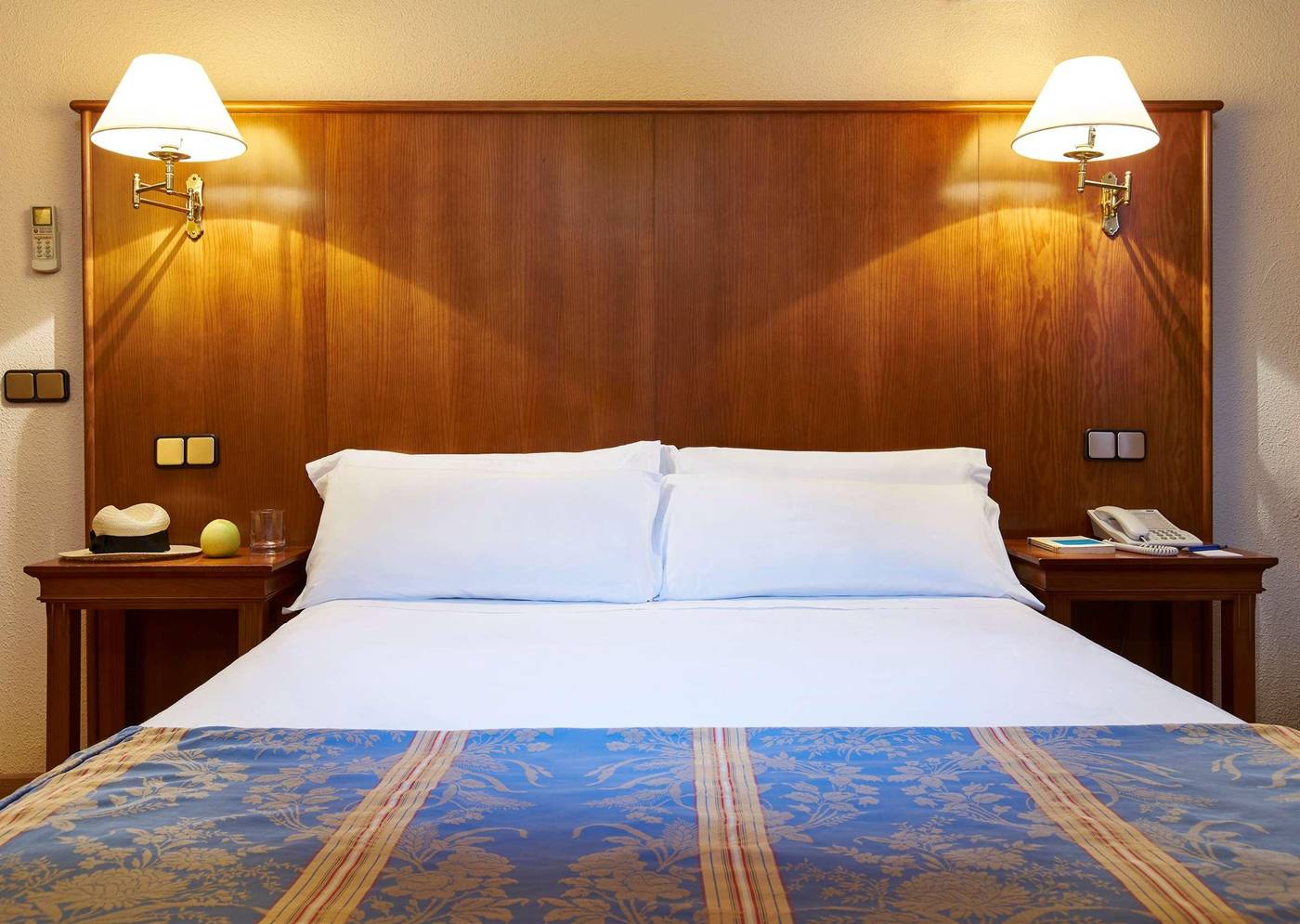 Cason-del-Tormes-Room-33