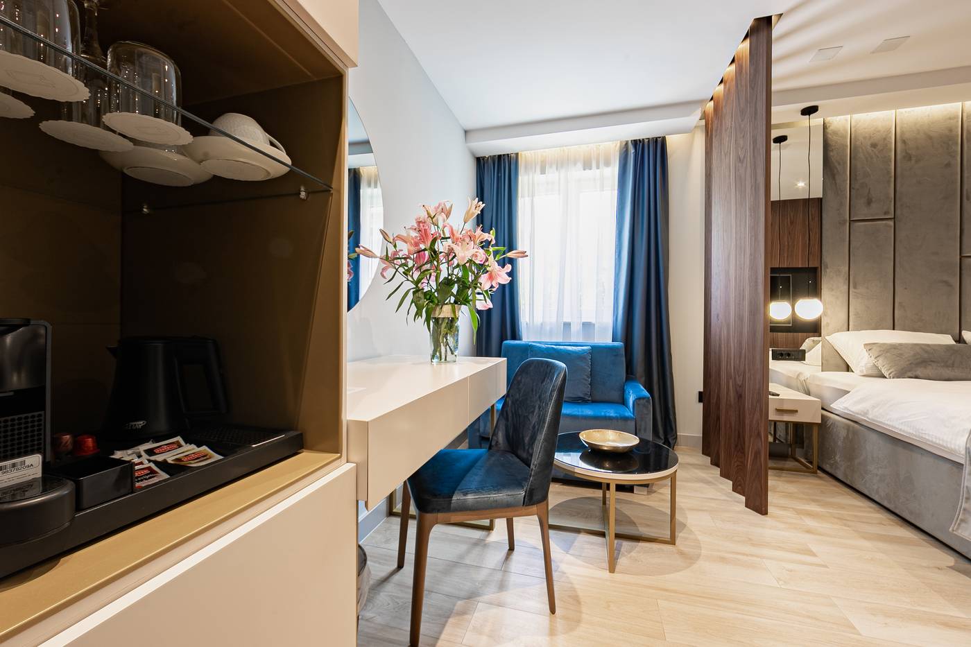 Caldo-Luxury-Rooms-Room-11