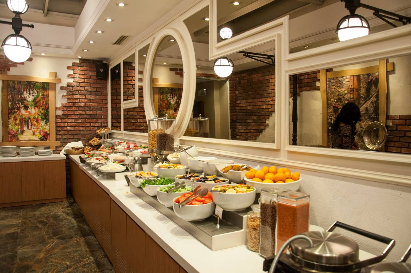 Pera-Tulip-Hotel-Restaurant-19