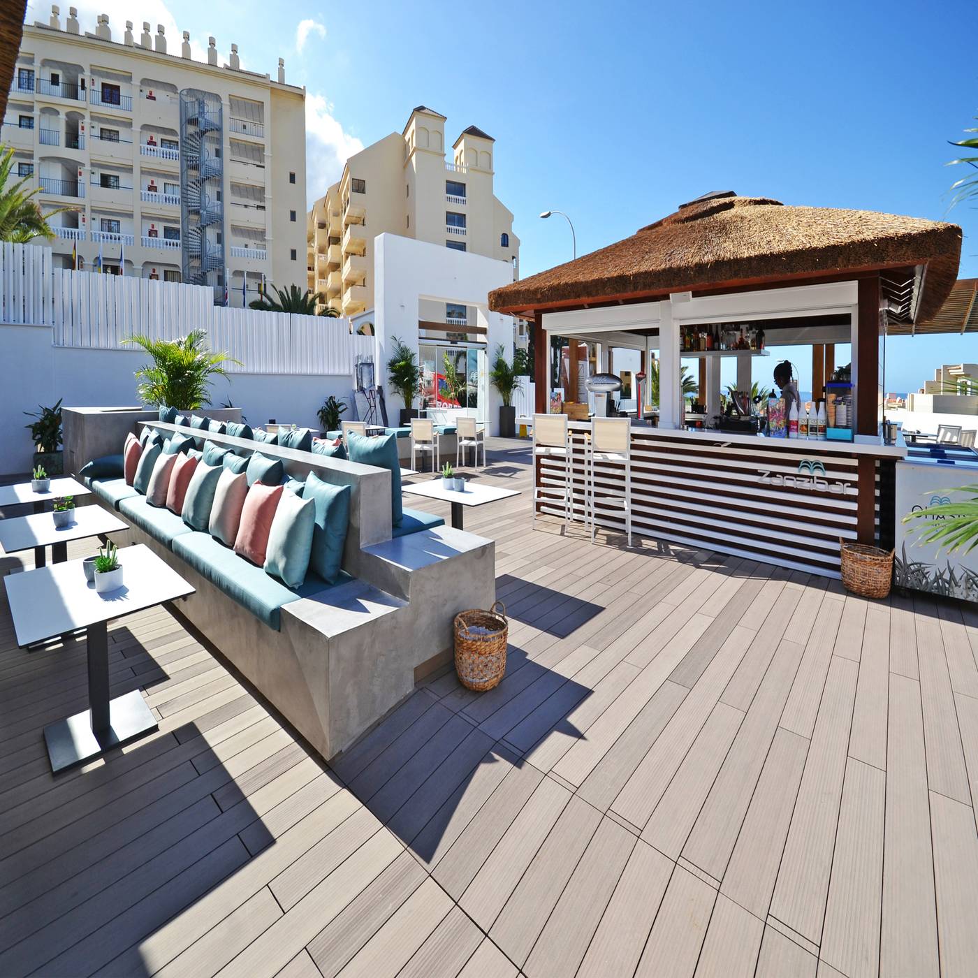 Oasis-Mango-Terrace-7