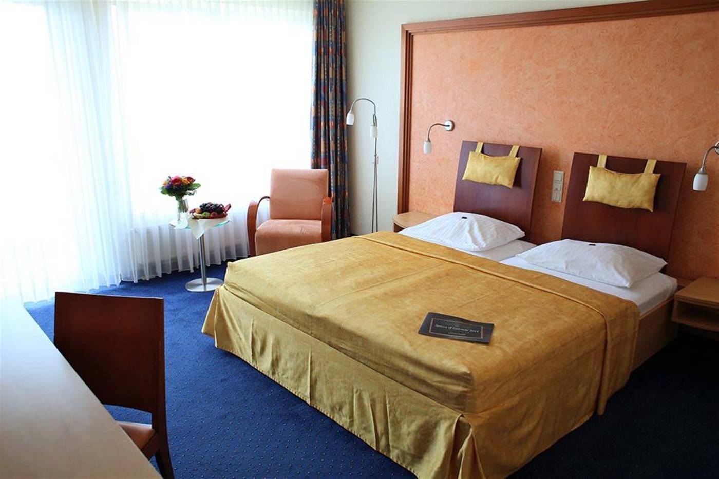 Ascot-Bristol-General-view-4