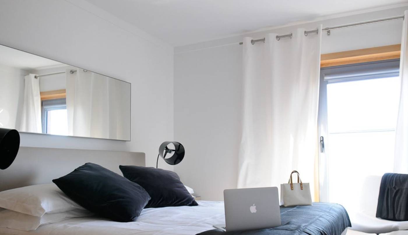 Panoramic-Living-Room-18