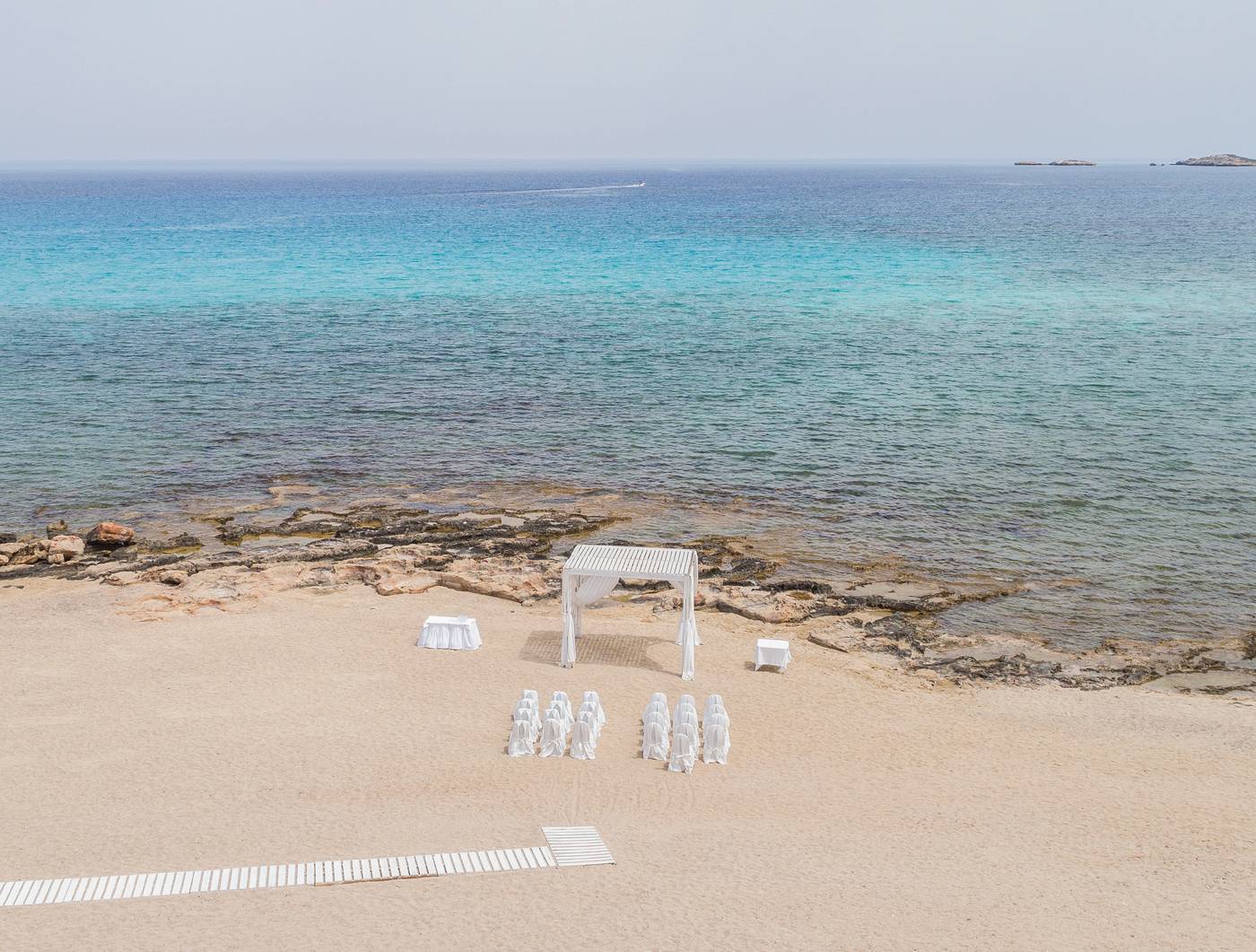 Lindian-Dream-Seaside-Resort---Adults-Only-Beach-34