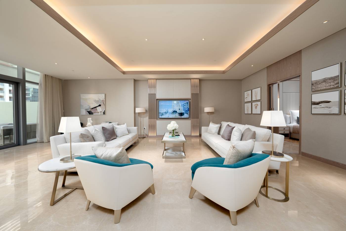 Five-Luxe-Hotel-Room-40