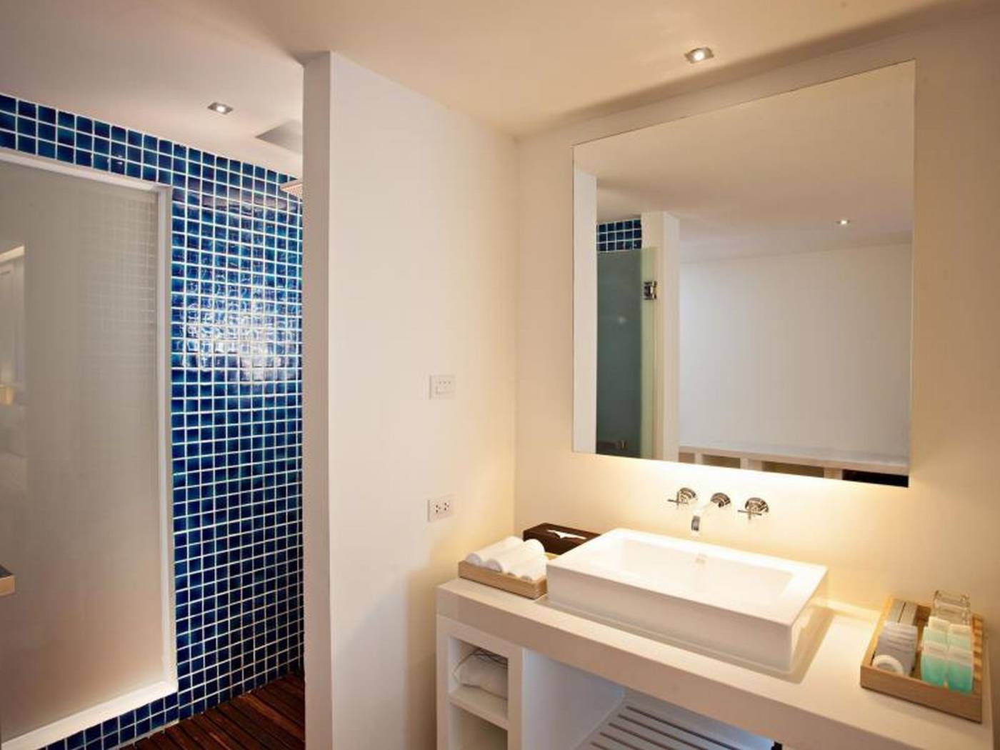 Nap-Patong-Hotel-Room-47