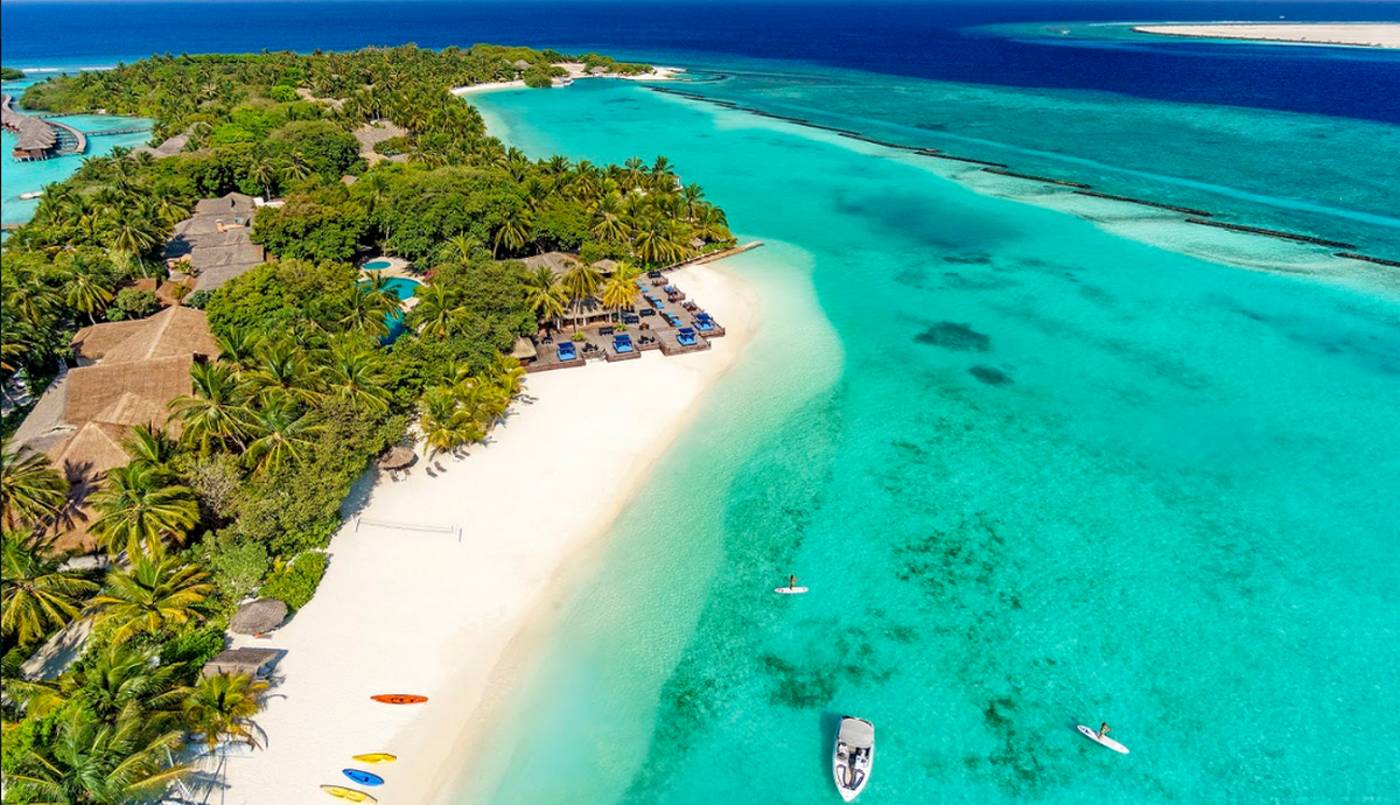 Sheraton Maldives Full Moon Resort & Spa