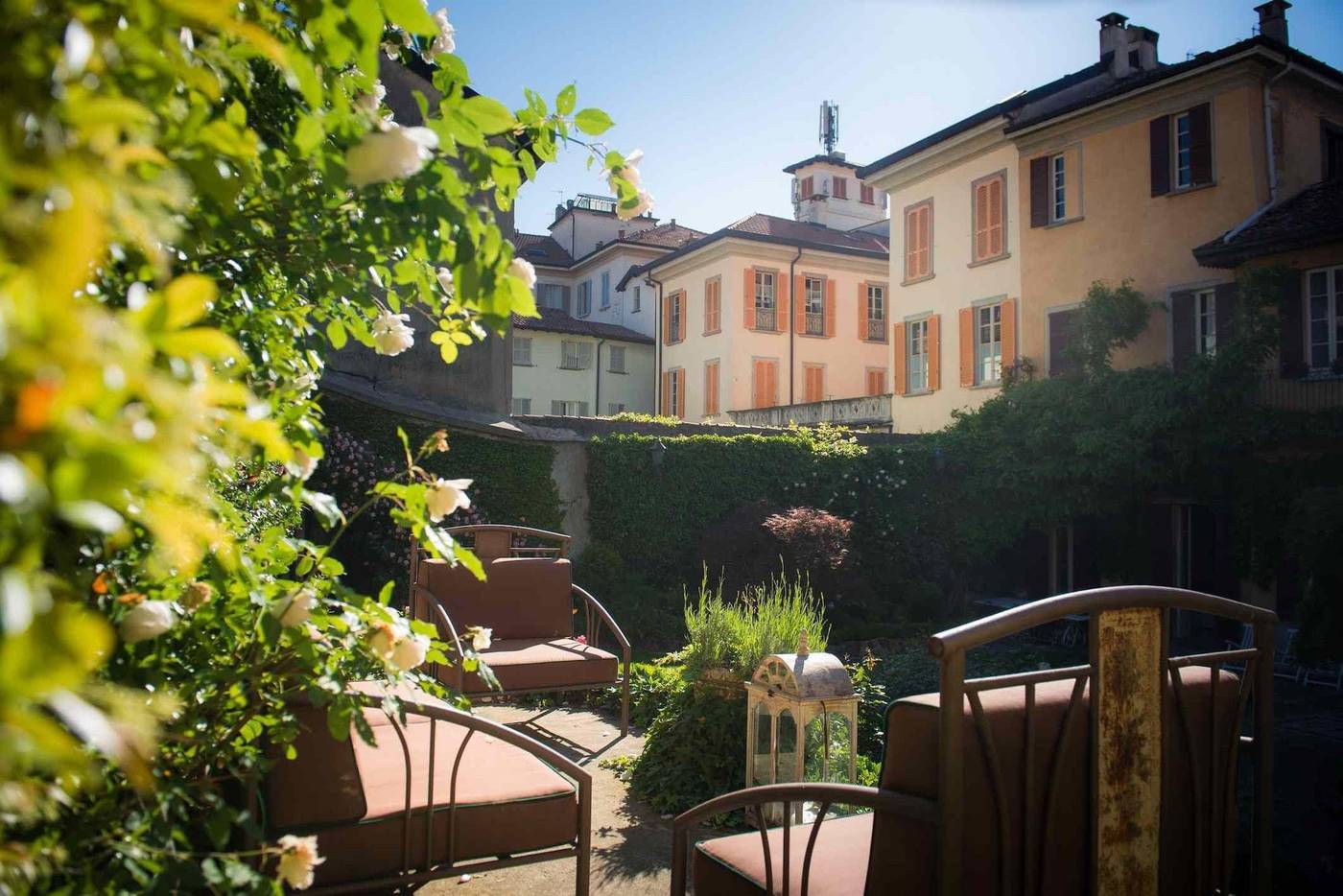 Palazzo Albricci Peregrini-Italy-Como-General view-3