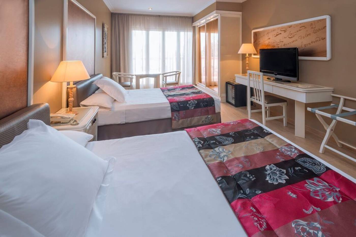 Mas-Gallau-Room-13