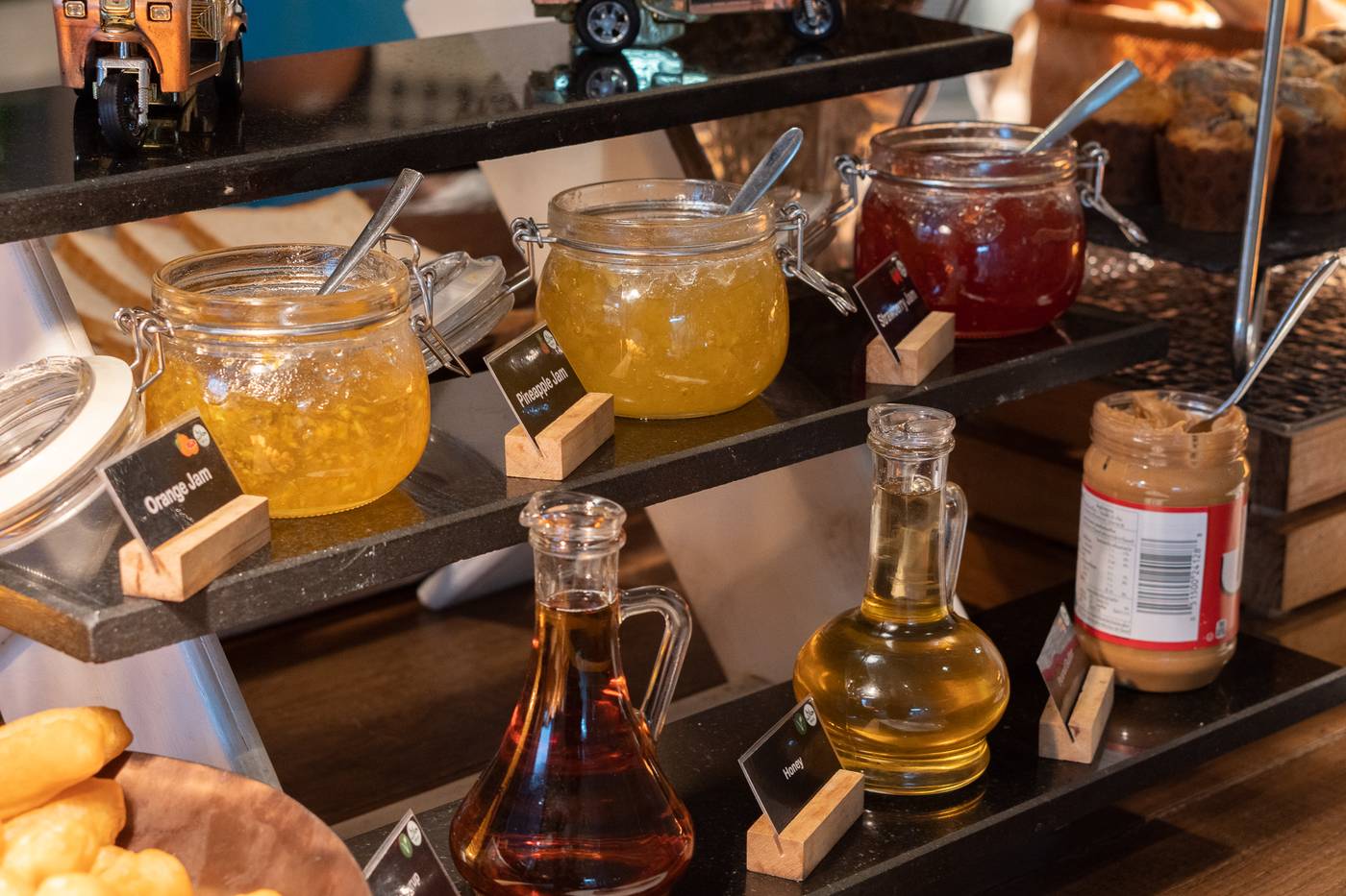 Movenpick-Hotel-Sukhumvit-15-Bangkok-Restaurant-60