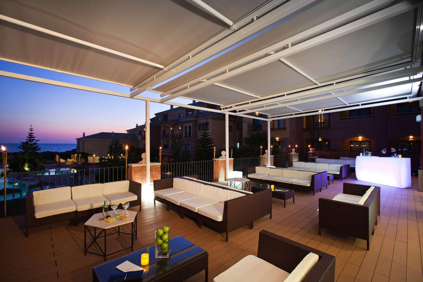 Barcelo-Punta-Umbr----a-Mar-Bar-19