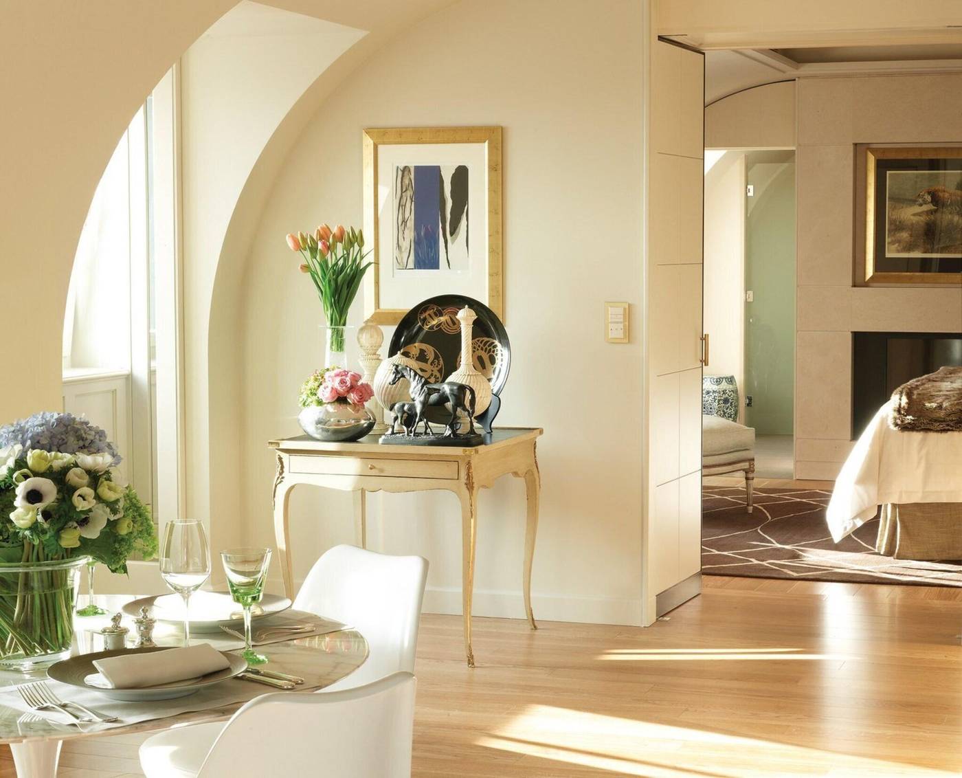 Four-Seasons-Hotel-Geneva-Room-53