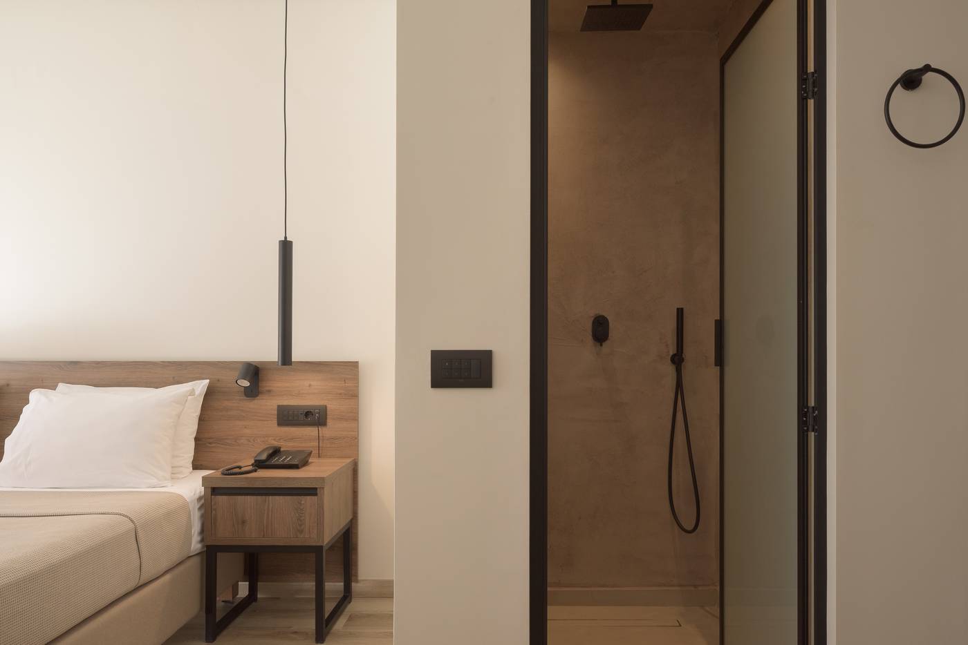 Sergios-Hotel-Room-52