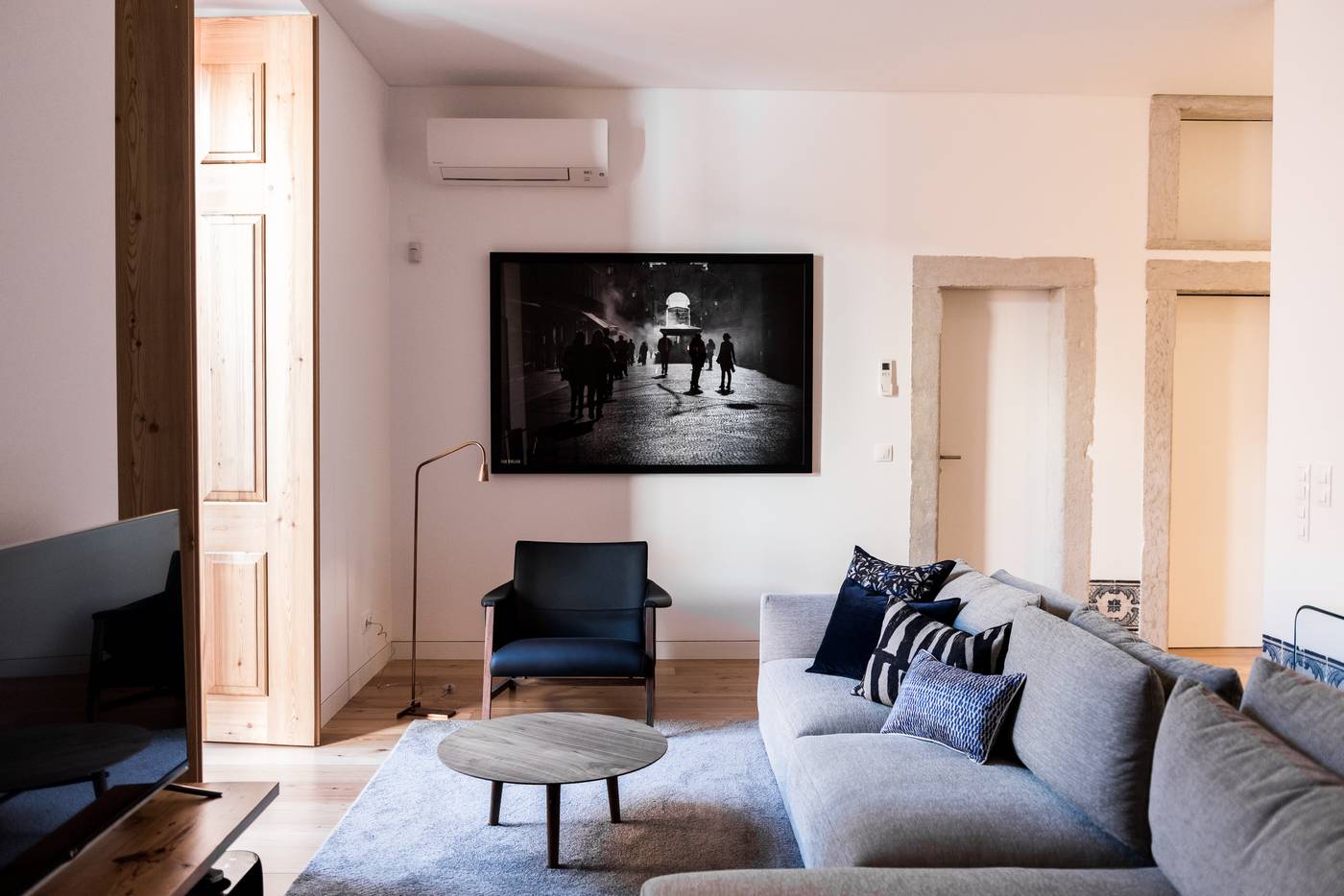 Flora-Chiado-Apartments-Room-31