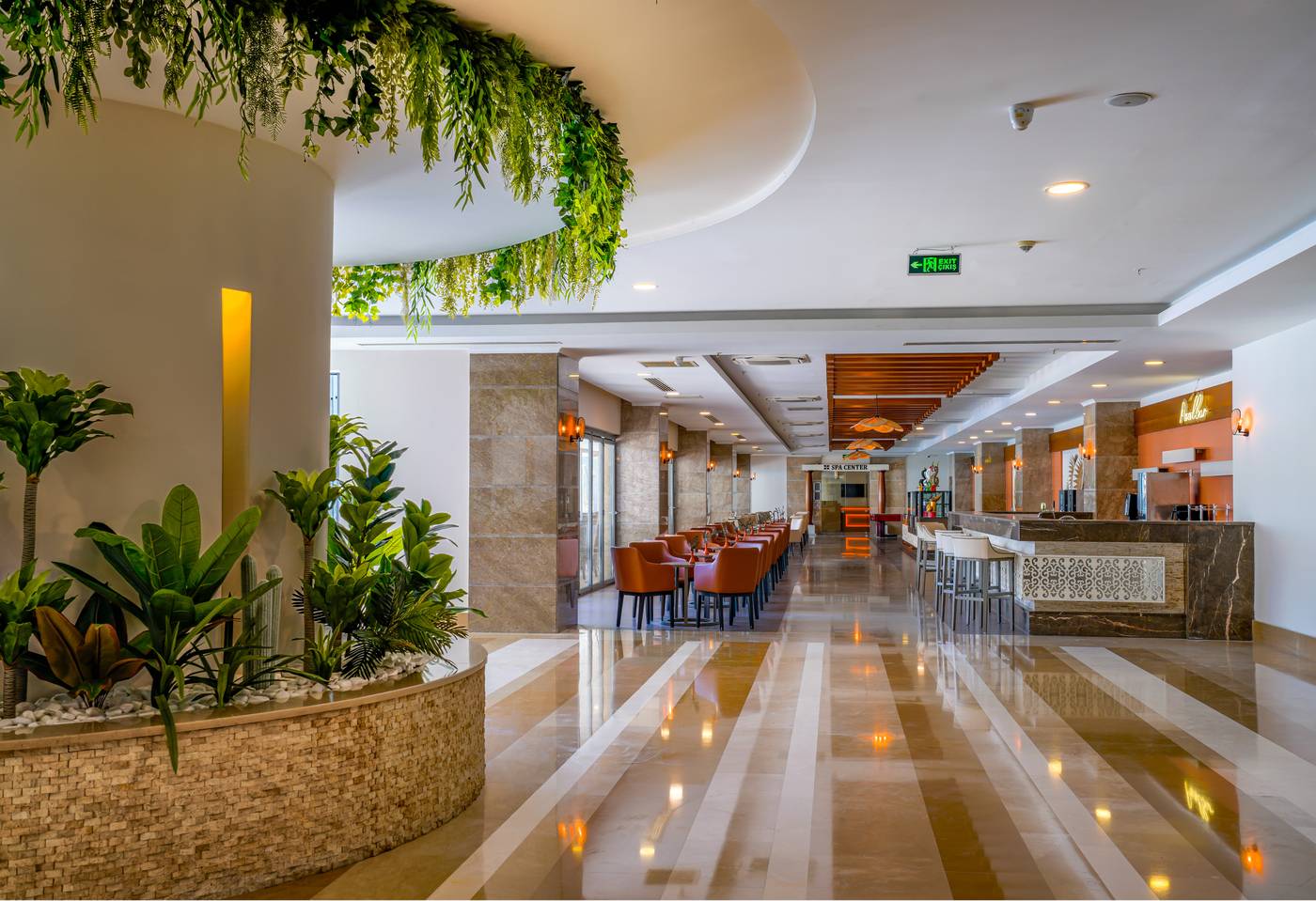 Diamond-Beach-Hotel---SPA-Bar-56