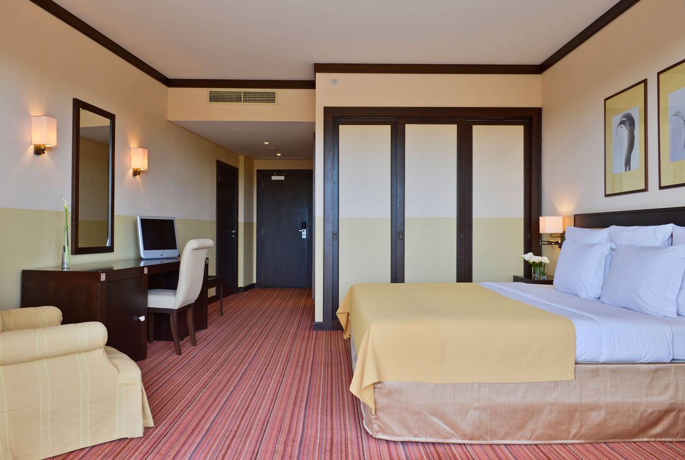 Pestana-Vila-Sol-Golf---Resort-Hotel-Room-27
