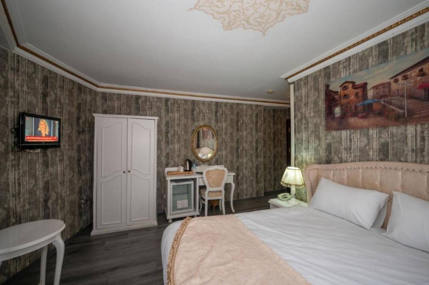 Kupeli-Palace-Room-24