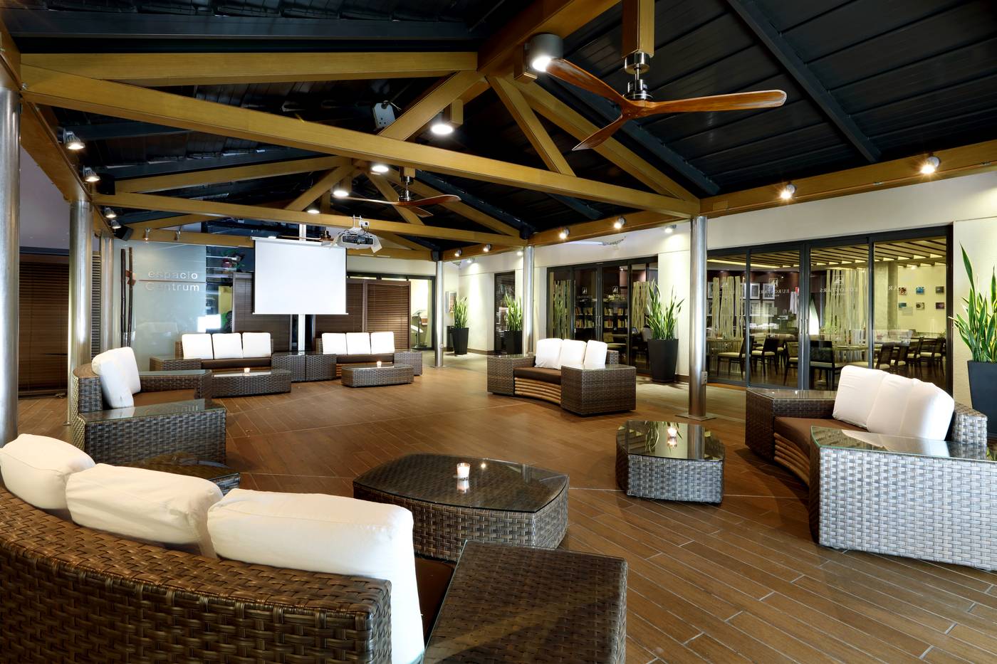 Abba-Centrum-Alicante-Sports-and-Entertainment-52