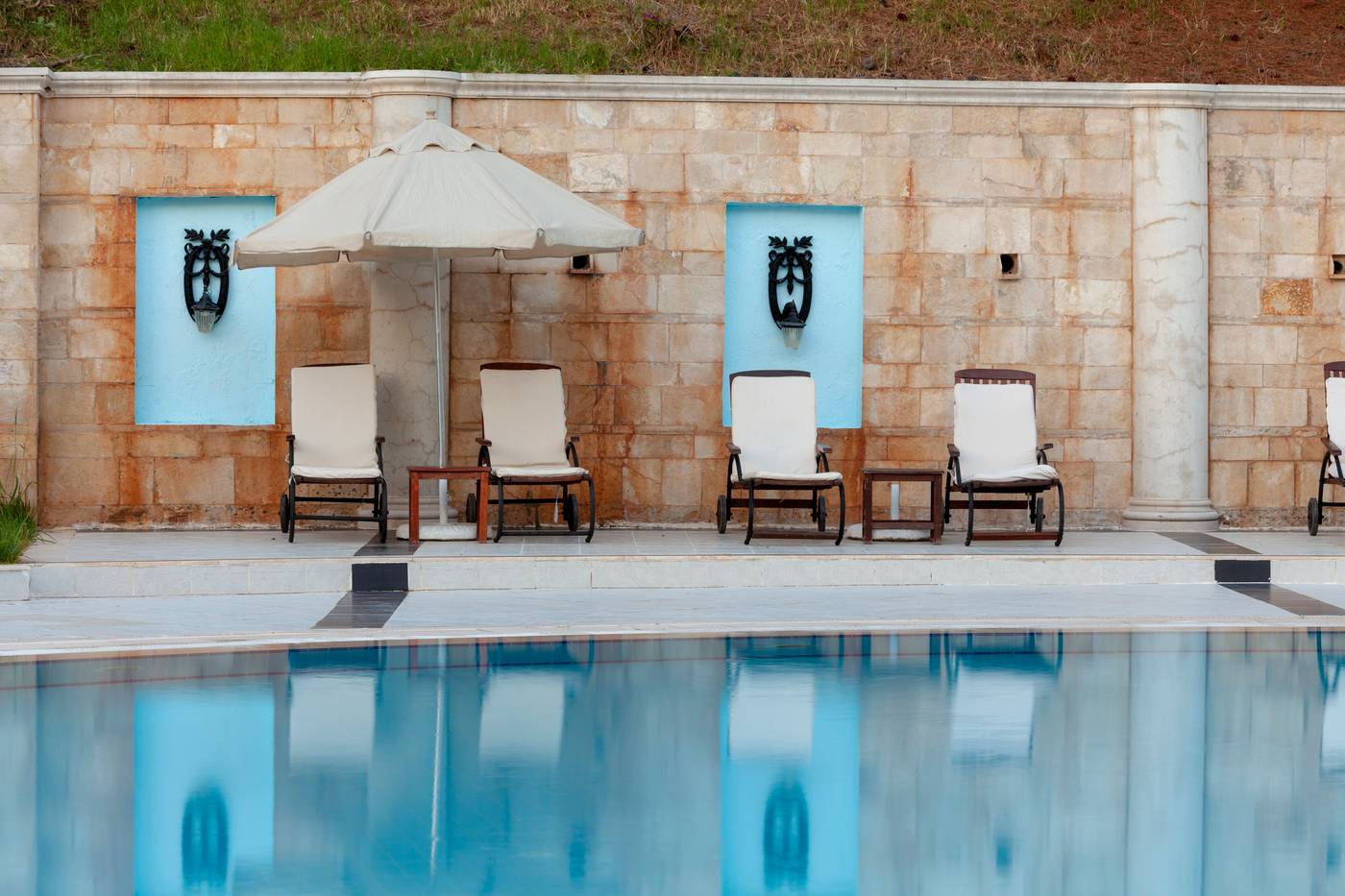 X-Life-Hotel--15-Pool-13