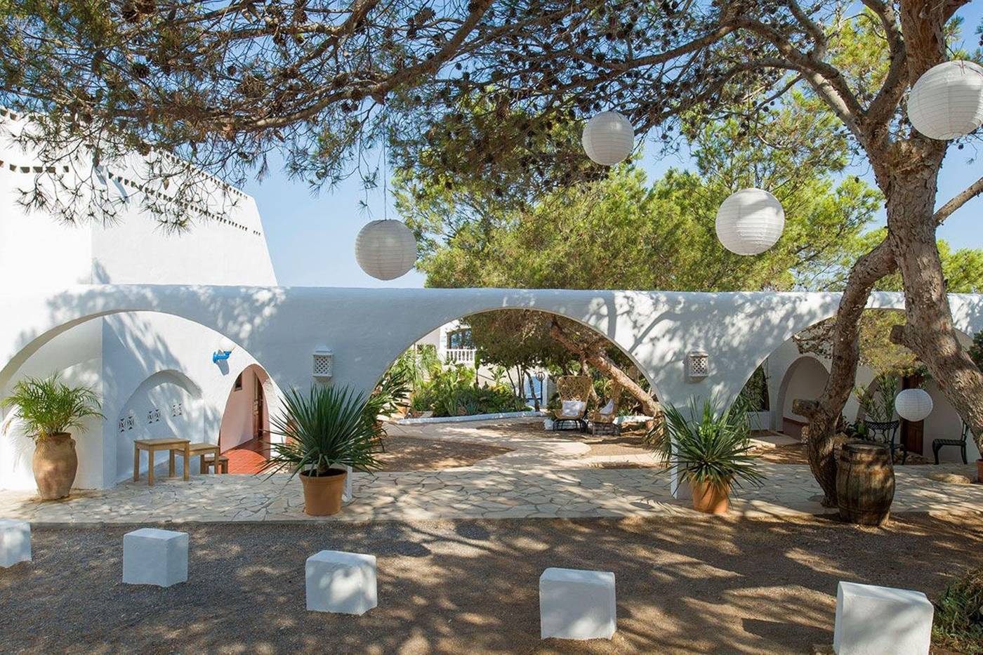 Hostal--La-Torre-General-view-8