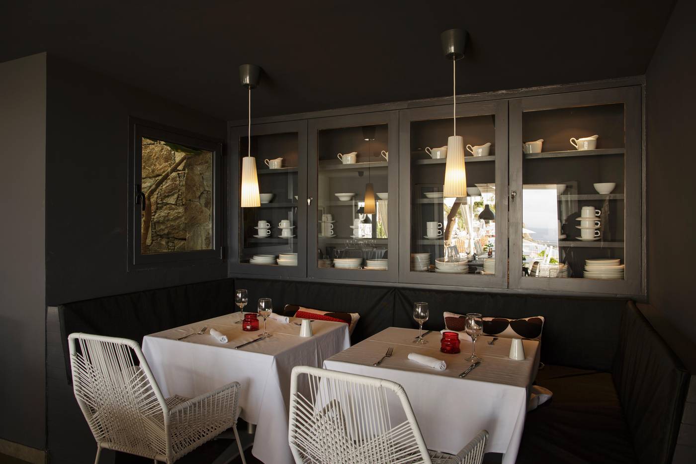 Marina-Bayview---Adults-Only-Restaurant-48