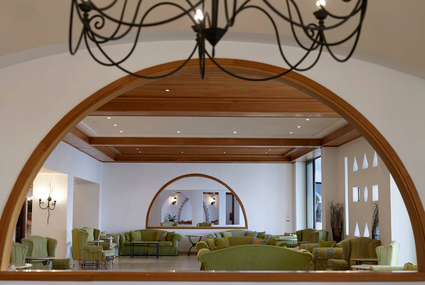 Mitsis-Norida-Beach-Lobby-36
