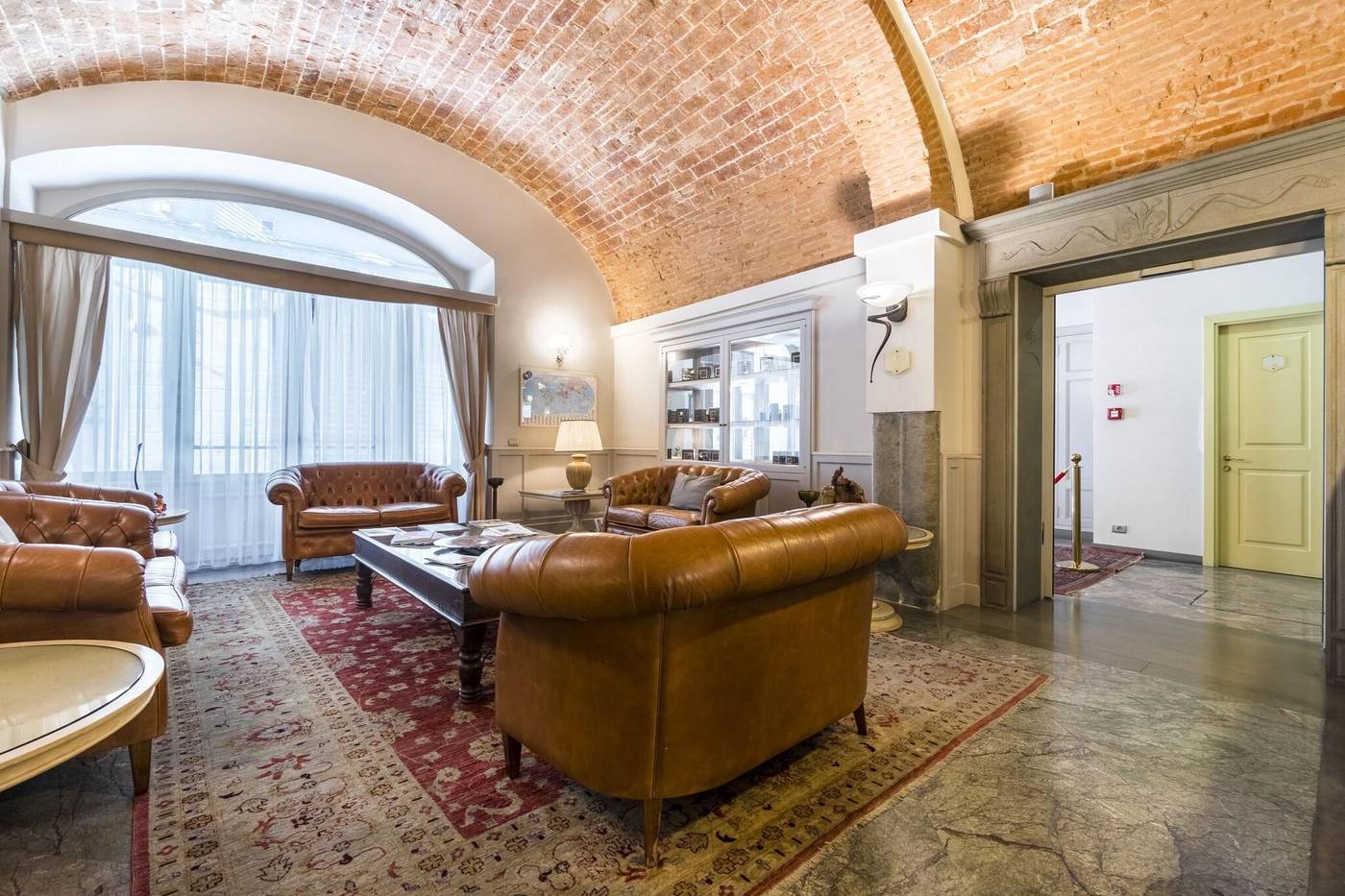 Art-Atelier-Lobby-14