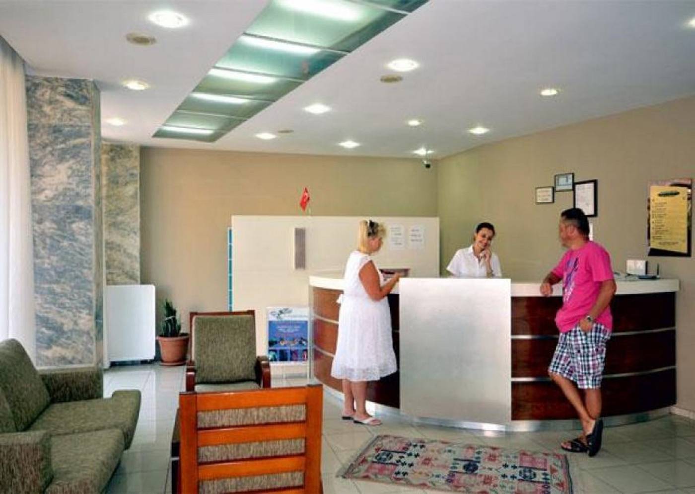 Balim-Hotel-Lobby-18