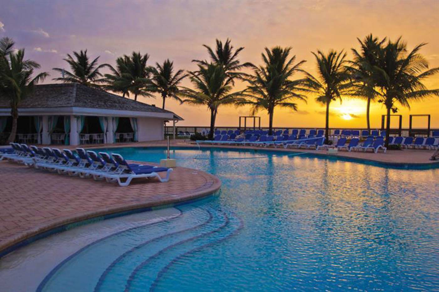 Coconut Bay Resort & Spa