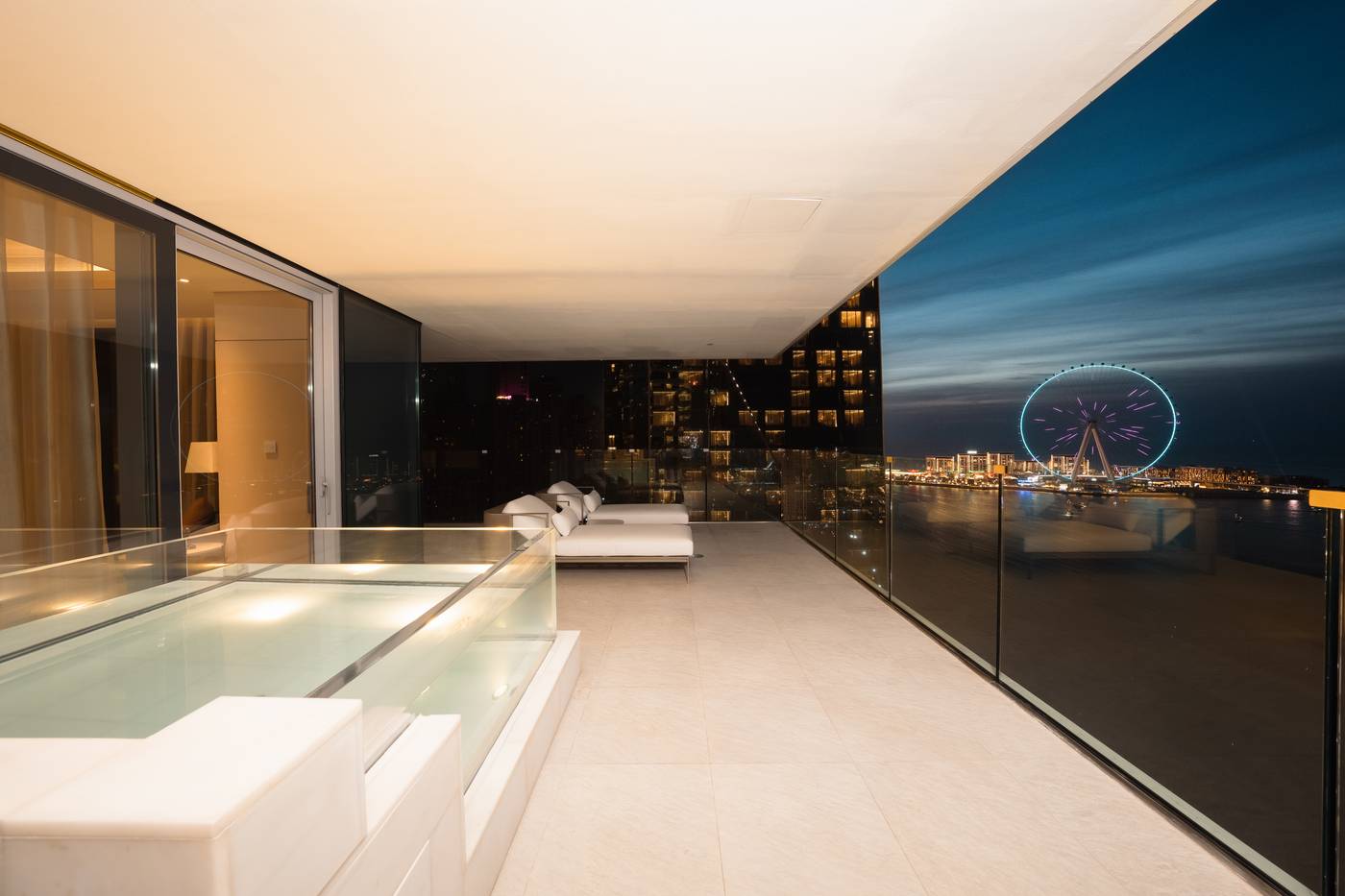 Five-Luxe-Hotel-Room-29