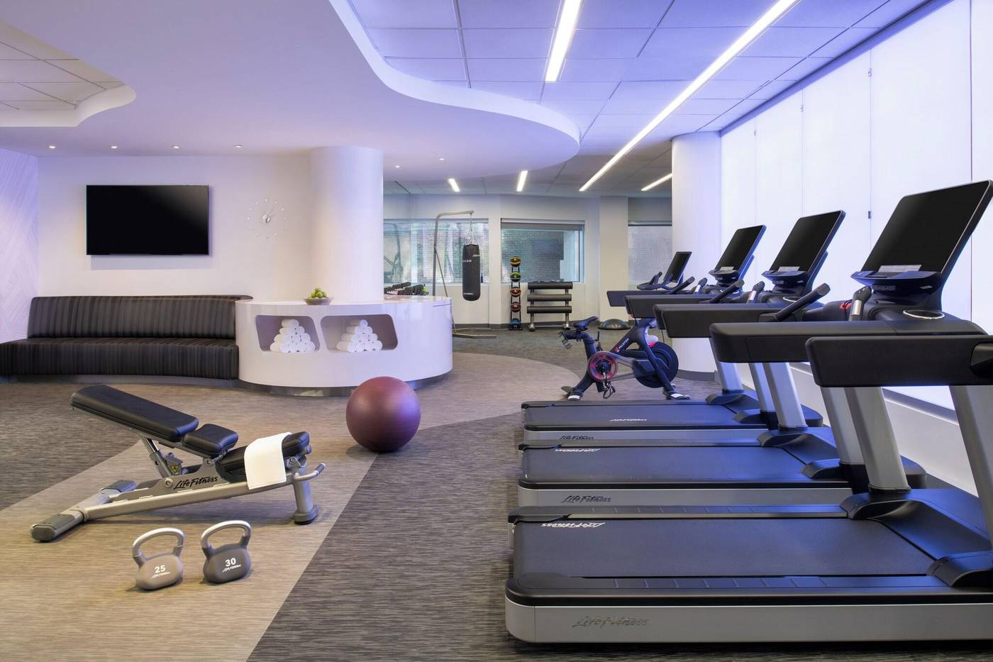 W-Hotel-Boston-Sports-and-Entertainment-84