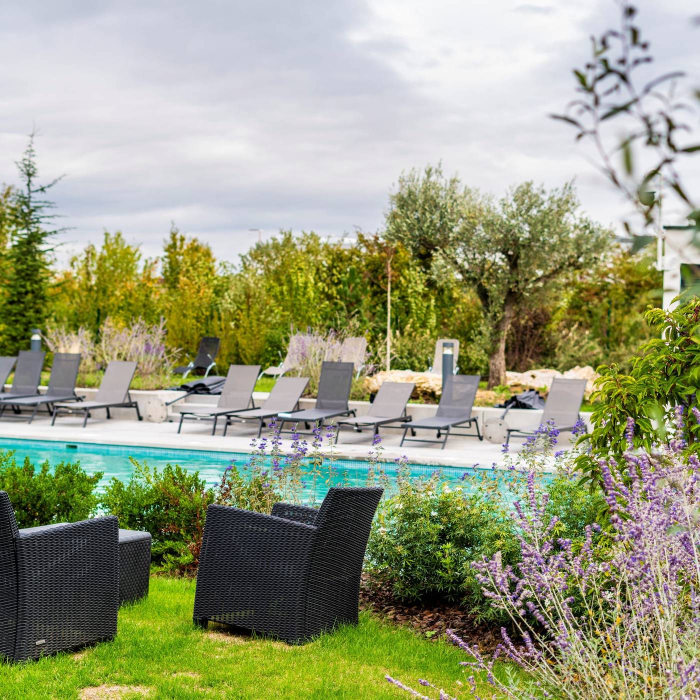 Hotel-Dali---Paris-Val-d-Europe-Pool-57