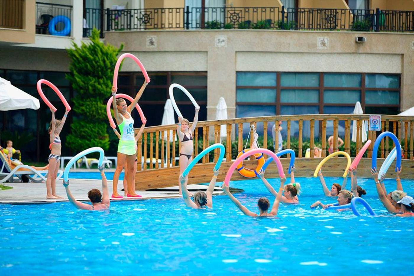 Selectum-Family-Comfort-Side-Pool-17