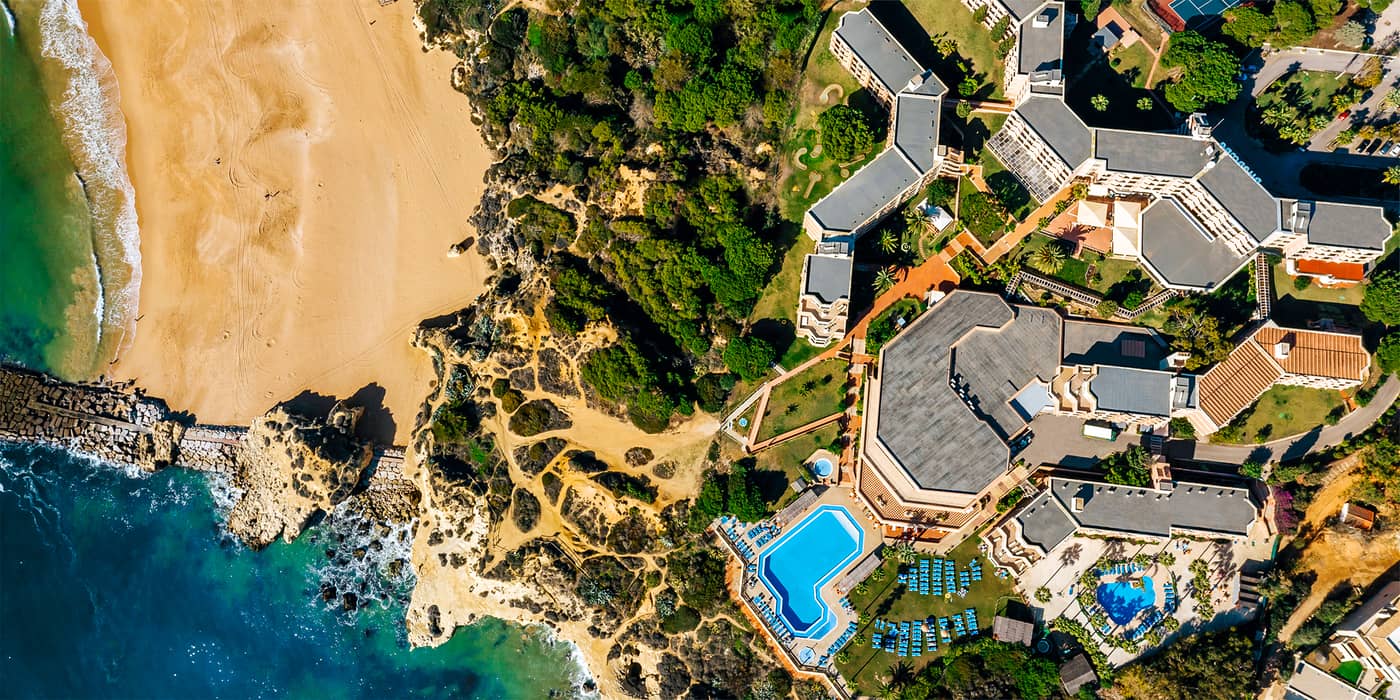 Auramar-Beach-Resort-Terrace-13