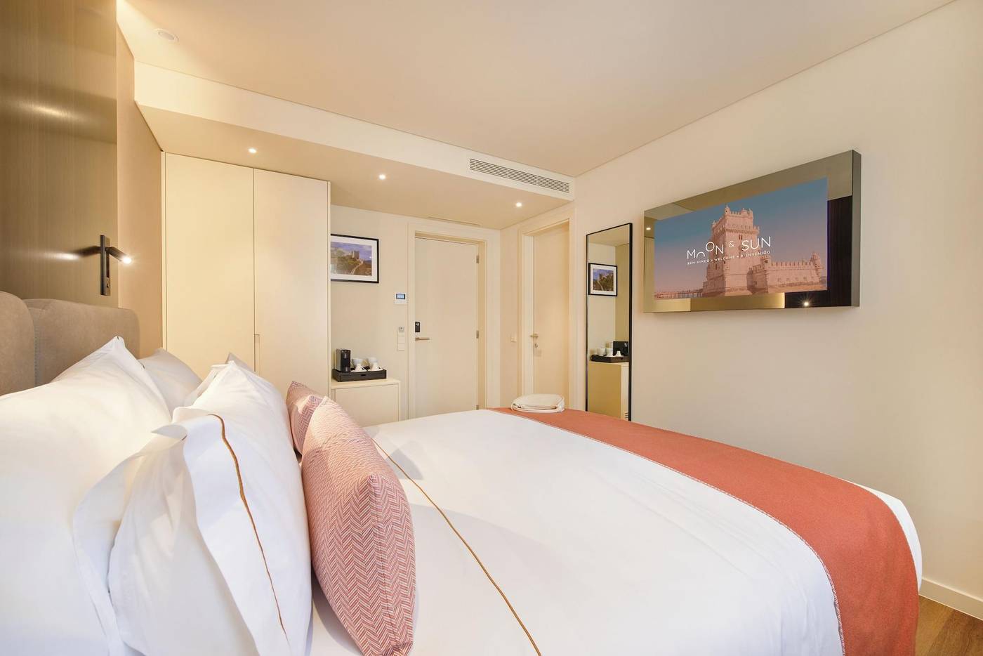 Moon-and-Sun-Lisboa-Room-30