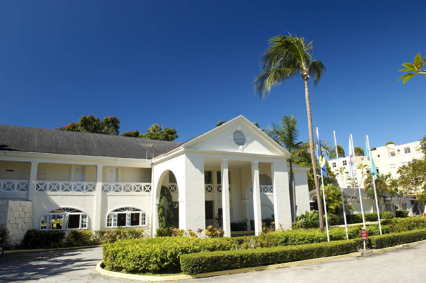 Discovery Bay By Rex Resorts