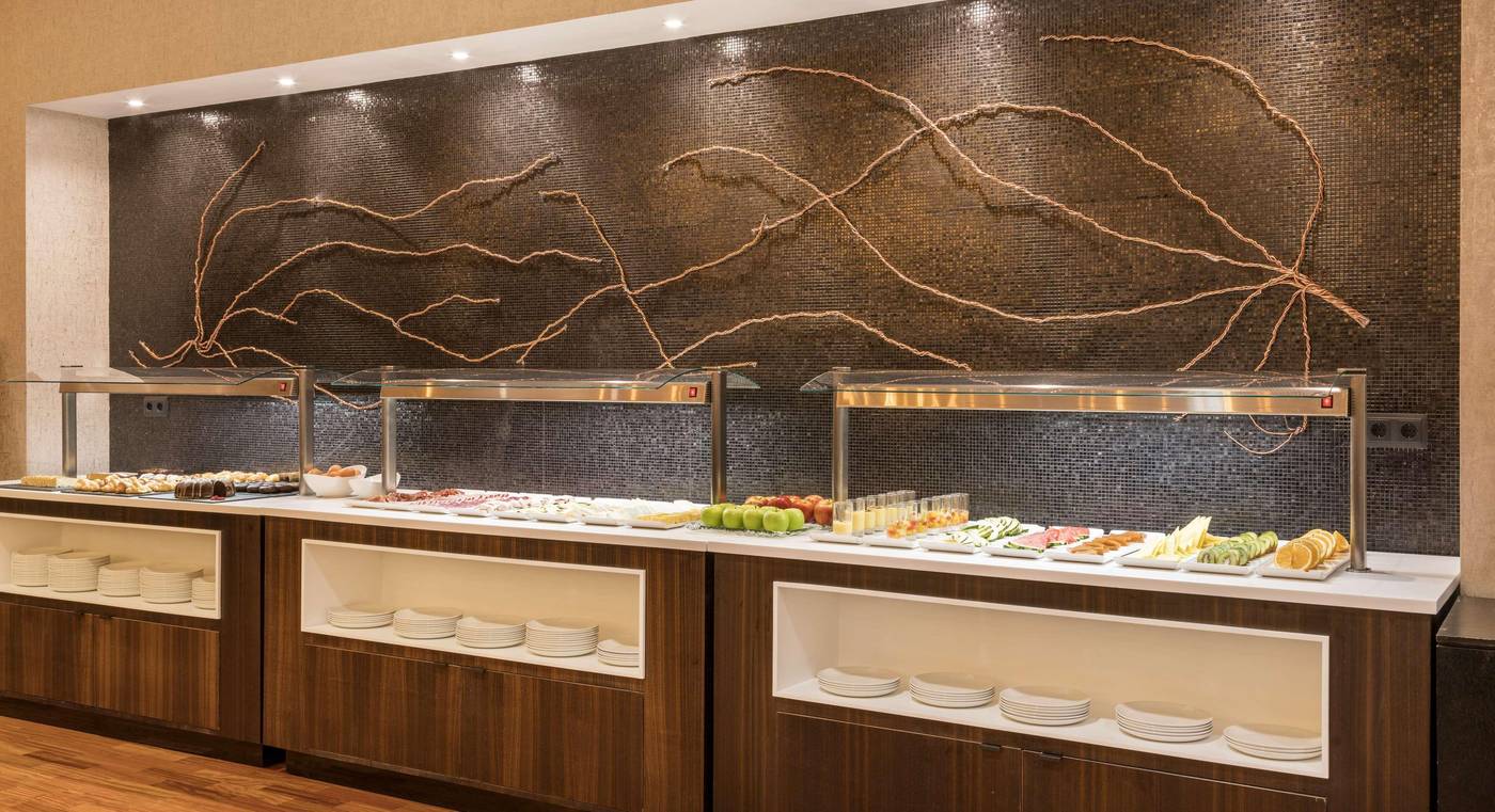 Ilunion-Pio-XII-Restaurant-28